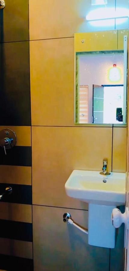 The Lavender Resort Waynad Vaduvanchal Экстерьер фото